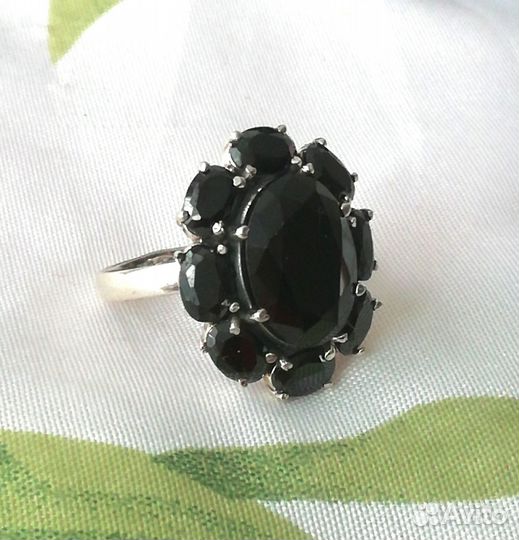 Кольцо 18,0 с турмалином серебро К405