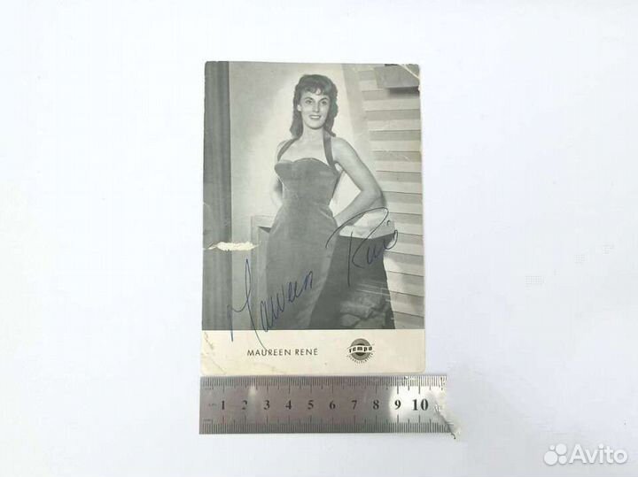 Открытка с автографом Maureen Rene