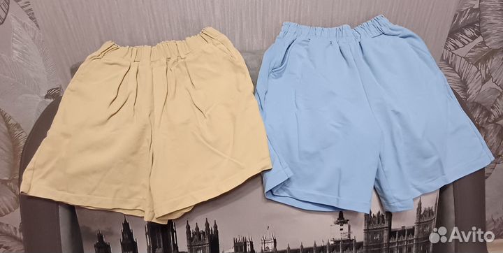 Продам женские шорты 44 размера