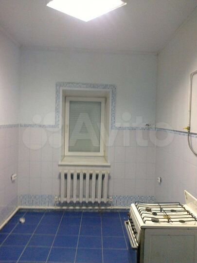 2-к. квартира, 70 м², 1/2 эт.