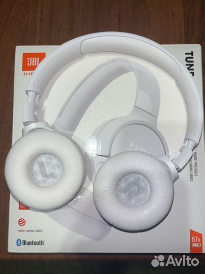 Беспроводные наушники jbl tune 520bt