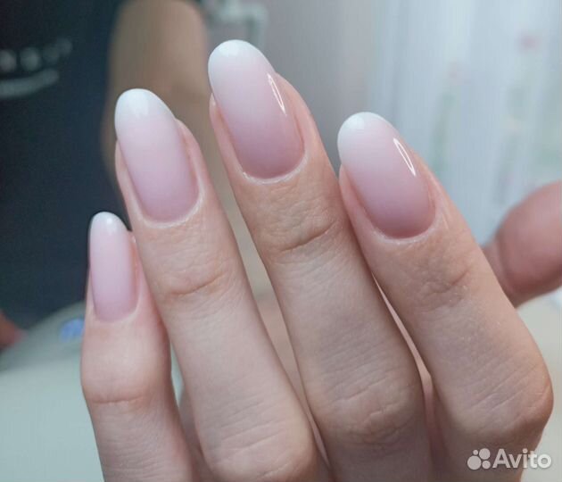Маникюр педикюр