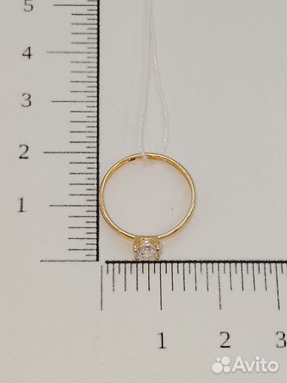 Золотое кольцо с фианитом 15,5р