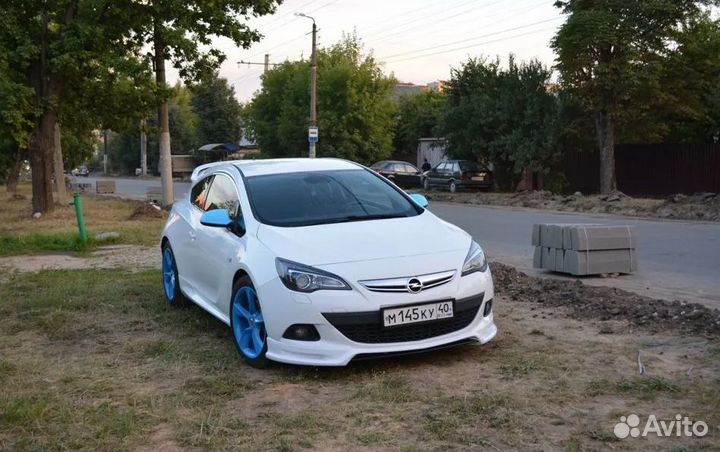 Обвес для Opel Astra J GTC