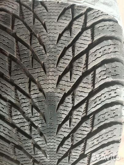 Nokian Tyres Hakkapeliitta R3 245/45 R18