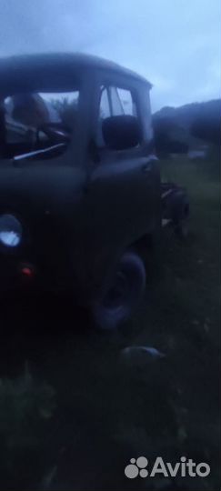Запчасти на УАЗ 452 буханка