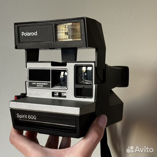 Плёночный фотоаппарат ретро Polaroid Spirit 600