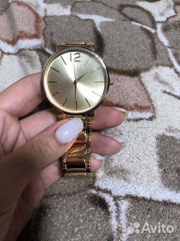Часы женские новые