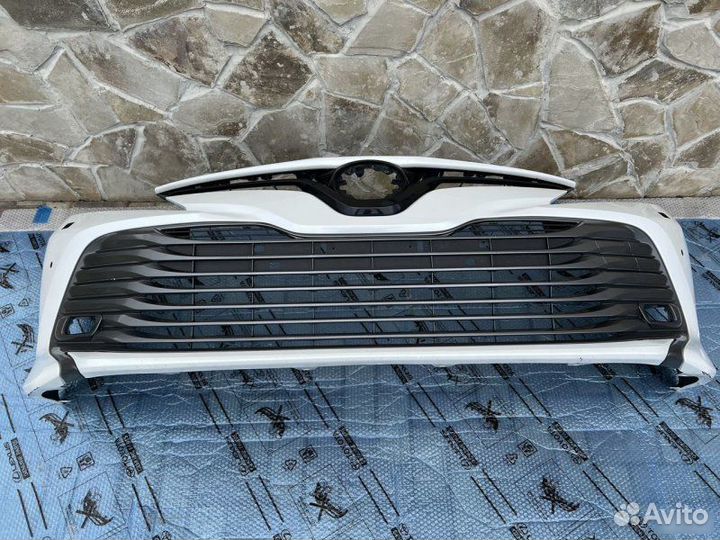 Бампер передний Toyota Camry XV70 2017-2021