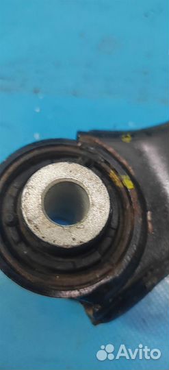 Рычаг задний левый верхний Kia Sportage (2015)