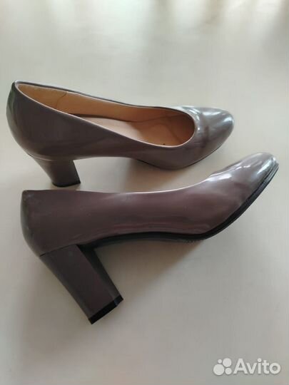 Обувь женская 37 размер