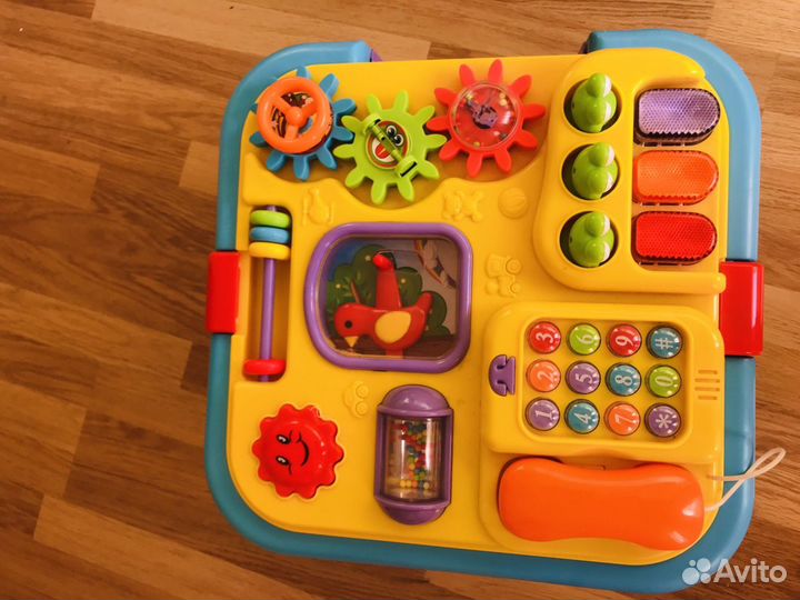 Развивающий стол