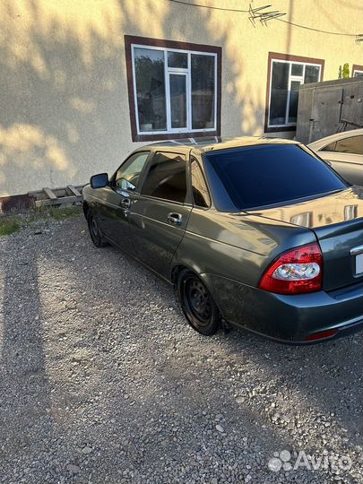 LADA Priora 1.6 МТ, 2011, битый, 201 000 км