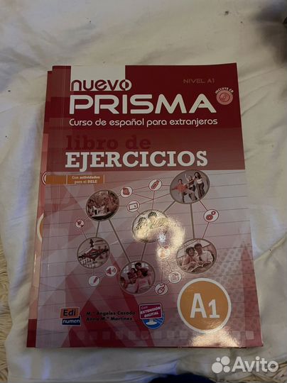 Учебник и рабочая тетрадь Nuevo Prisma 1