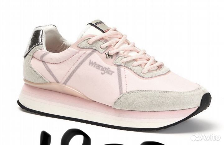 Кроссовки женские 40 размер