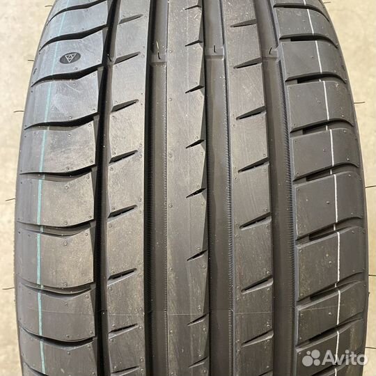 Triangle EffeXSport TH202 275/30 R20 97