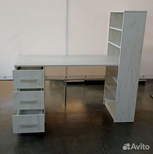 Гранд Стол письменный