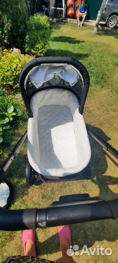 Продам коляску 2 в 1 uppababy vista
