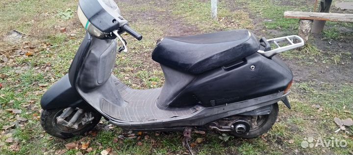 Скутер honda lead