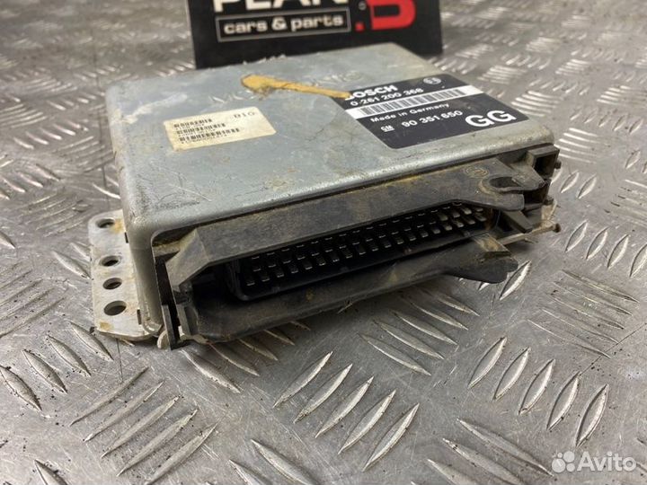 Блок управления двигателем Opel Omega A