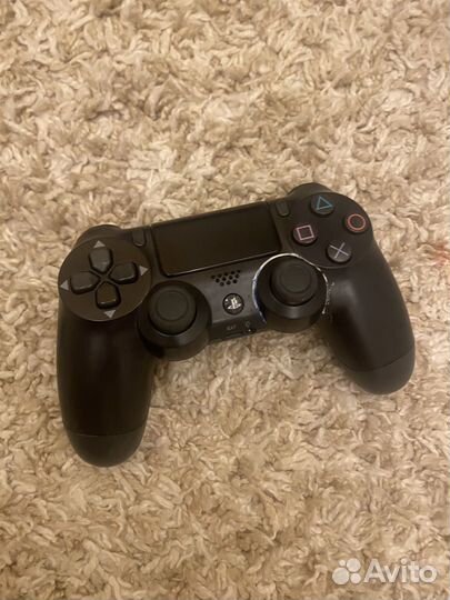 Ps4 с играми и геймпадами