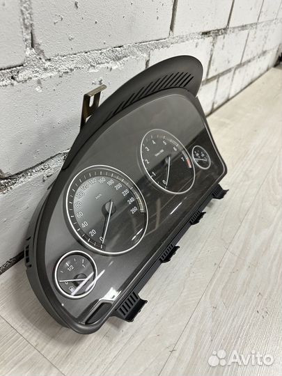 Панель приборов BMW F10