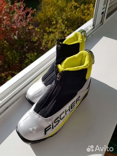 Лыжные ботинки fischer 36