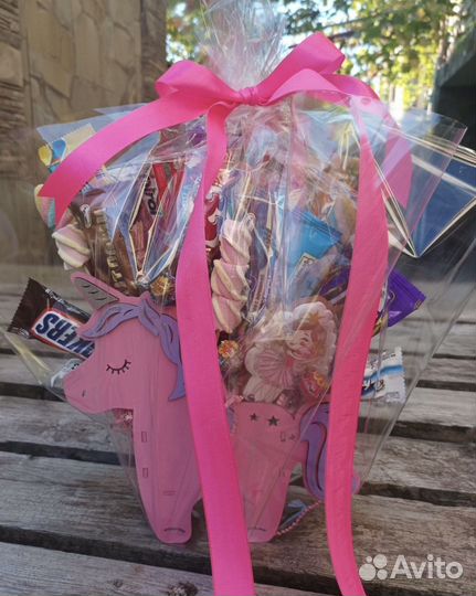 Сладкий букет из конфет