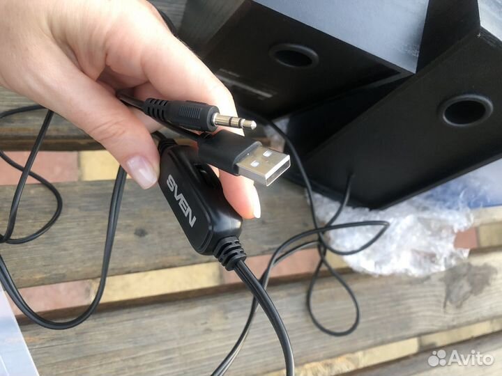 Акустические колонки