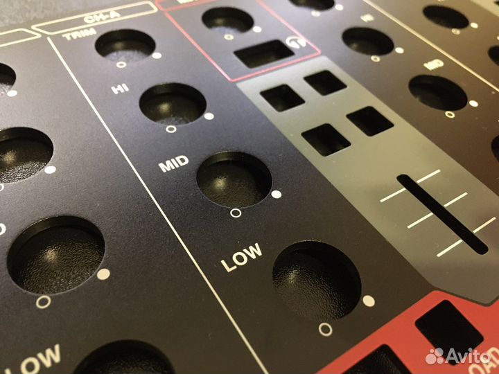 Vestax VCI-400 (Лицевая панель)