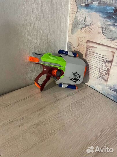 Nerf бластер