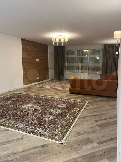 5-к. квартира, 190 м², 4/20 эт.