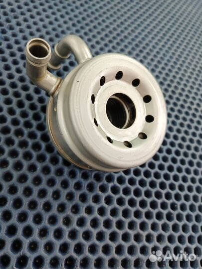 Suzuki GSX-R750 R731 масло охладитель