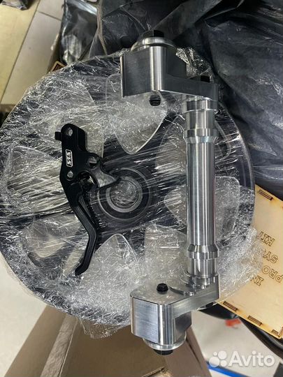 Продам хороший снегоход.южо-сахалинск