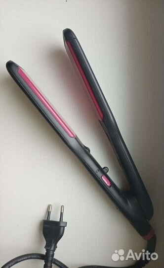Выпрямитель для волос Philips новый