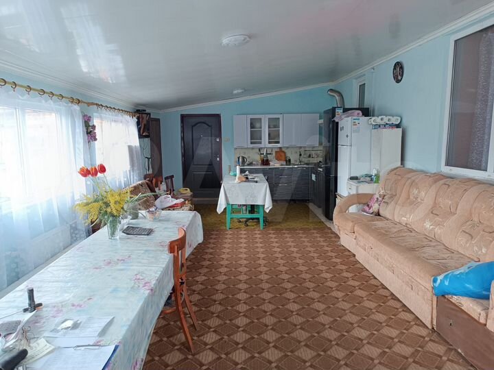 Дом 108 м² на участке 6 сот.