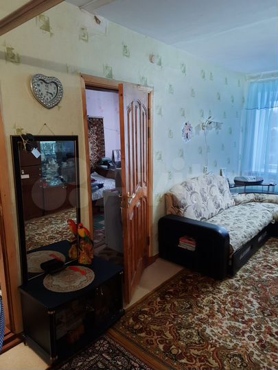 Комната 38 м² в 2-к., 2/3 эт.