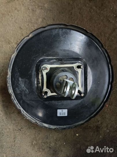 Вакуумный усилитель тормозов 58500-1G010 Киа Рио 2