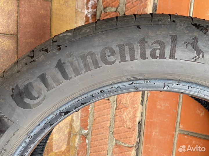 Continental ContiPremiumContact 6 215/55 R17 94V