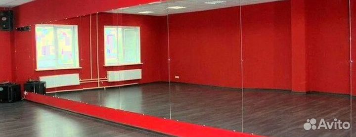 Зеркала в спортзалы