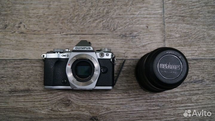 Olympus OM-D E-M5 II mark 2, объектив 12-60