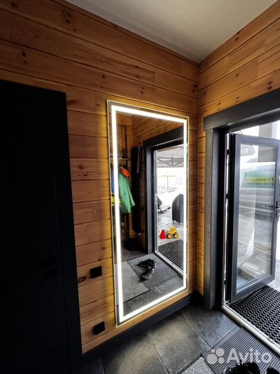 Зеркало с подсветкой