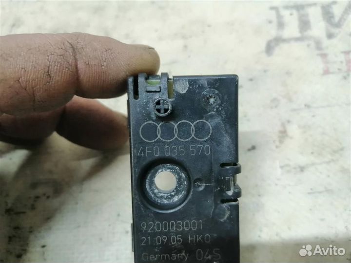 Антенна Audi A8 D3 4E 2004-2010