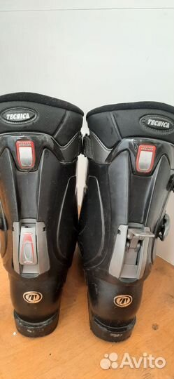 Горнолыжные ботинки