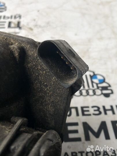 Дроссельная заслонка Audi A6 C5 BDG