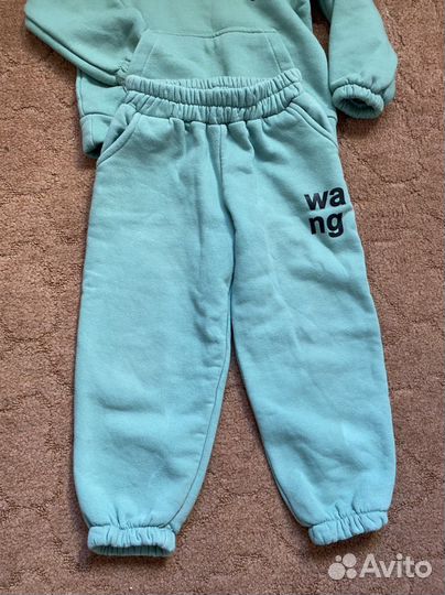 Спортивный костюм