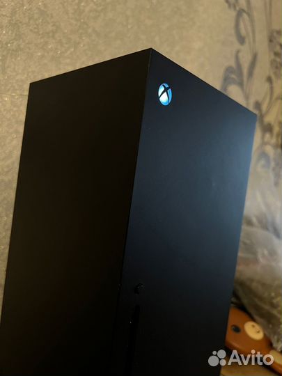 Консоль - Xbox Series X + GamePass Ultimate