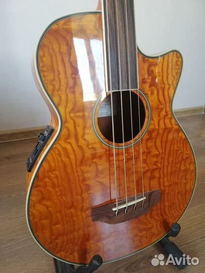 Zenn ZB22CE FL акустическая безладовая бас гитара