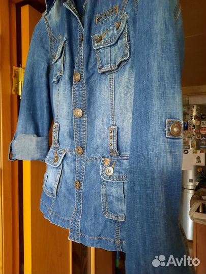 Джинсовая куртка(Франция) 44-46 размер
