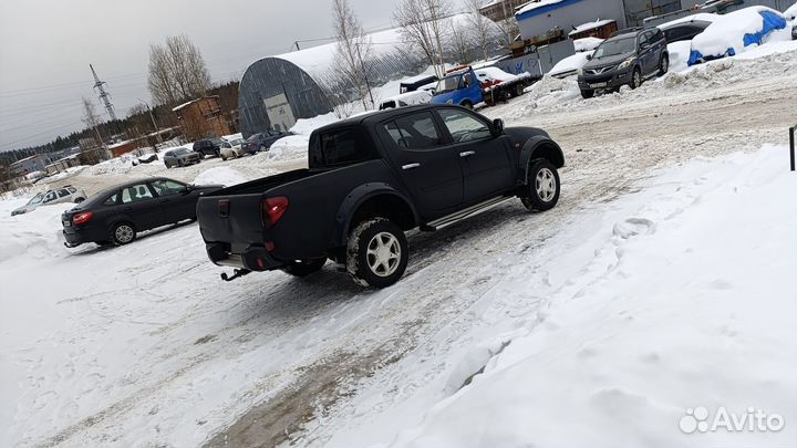 Mitsubishi L200 2.5 AT, 2008, 142 000 км